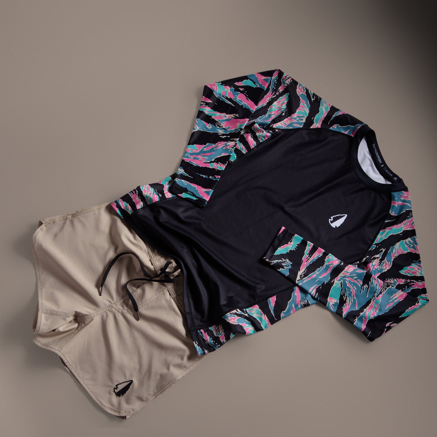 Retro Tigré Rash Guard